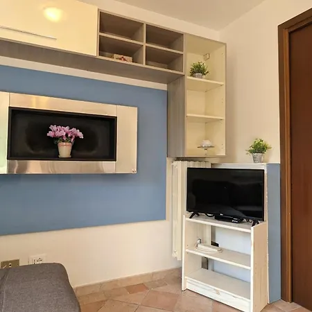 Apartment Cozy Couples Just 15 Min From Garda Lake *